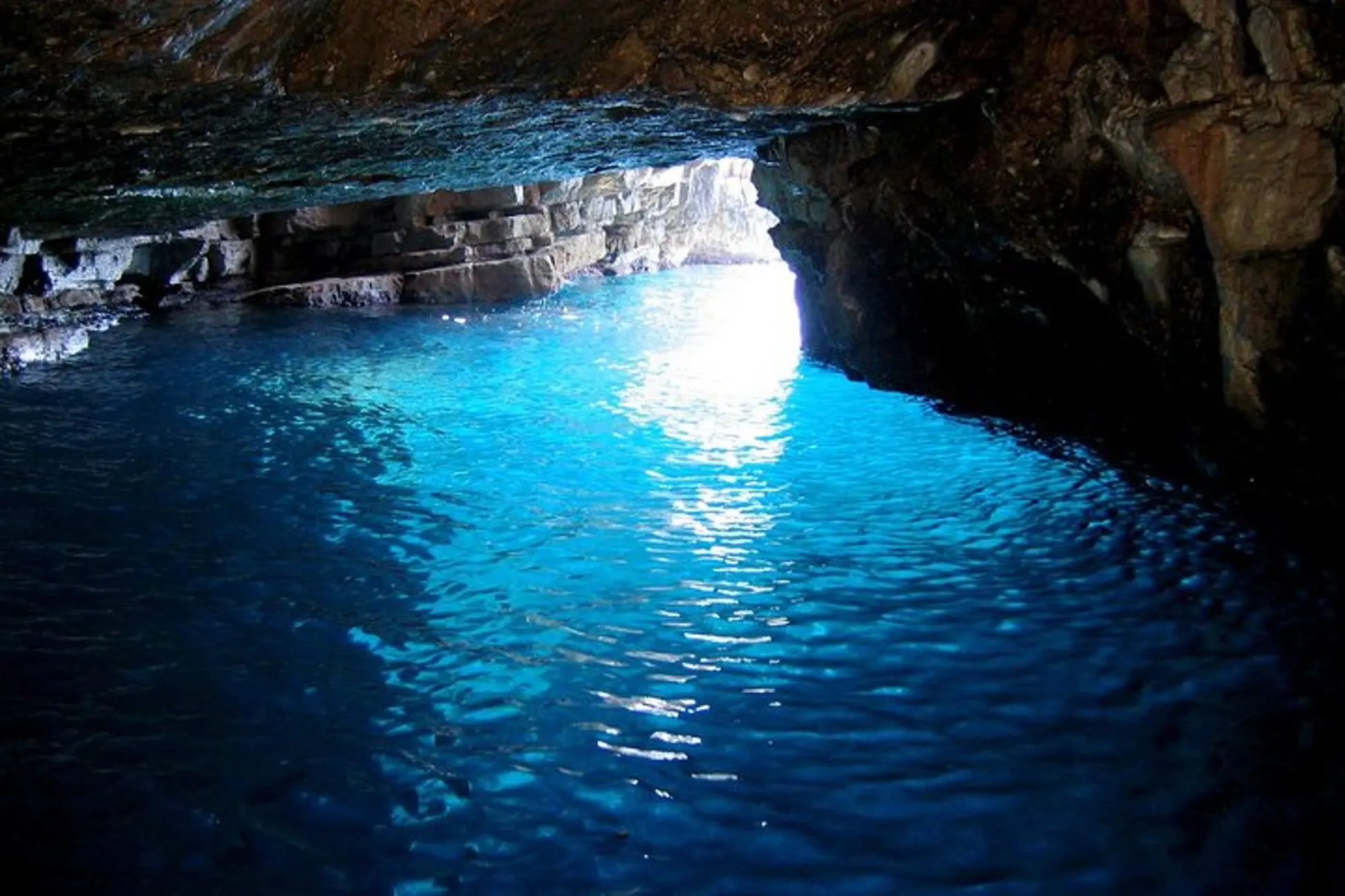 blue-cave-5